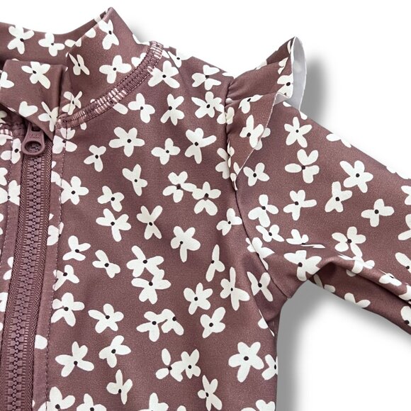 Quincy Mae Summer Bloom Rashguard One-Piece Swimsuit Size 3-6M - Picture 2 of 5